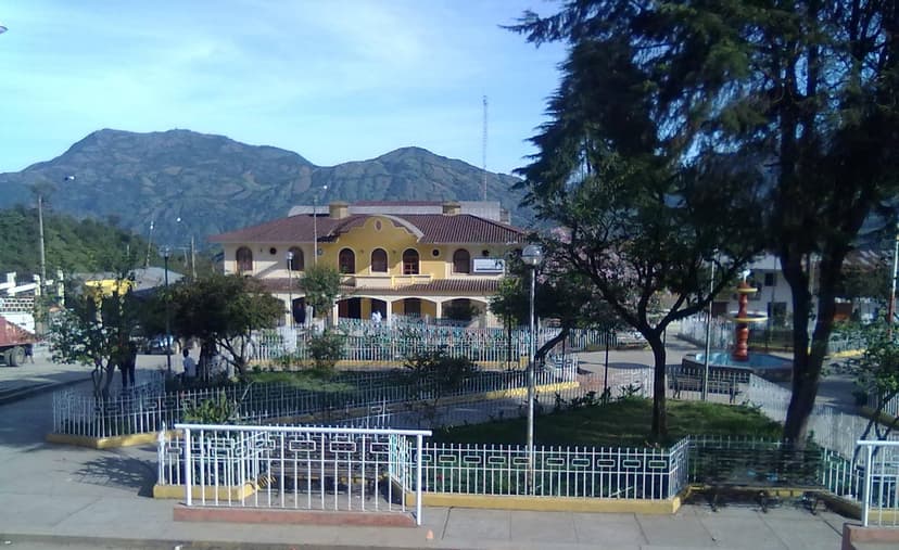 Plaza principal de Frías